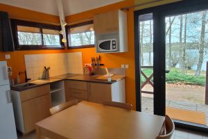 Hébergement en chalet accessible aux PMR au lac des Settons, Morvan