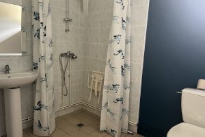 Hébergement en chalet accessible aux PMR au lac des Settons, Morvan