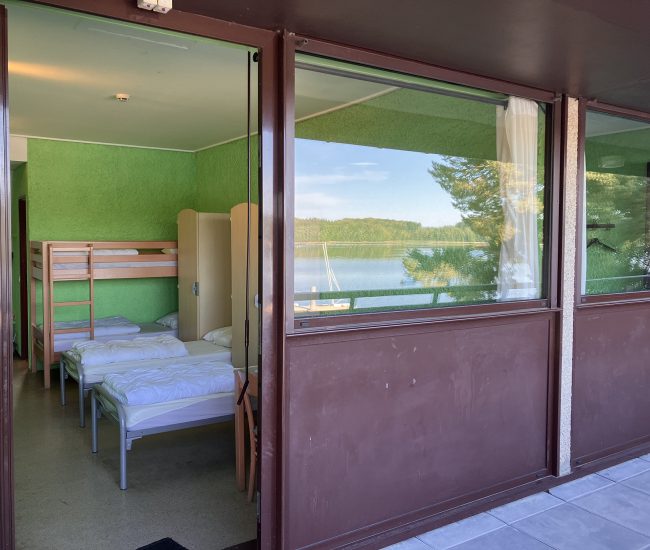Hébergement en dortoir au lac des Settons, Morvan