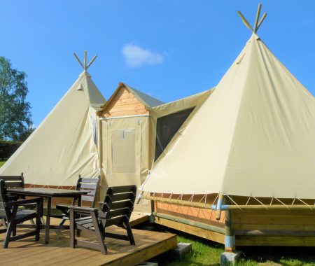 Hébergement en Tipi de 6 places au lac des Settons, Morvan