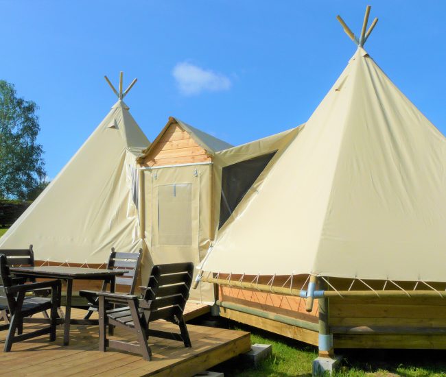 Hébergement en Tipi de 6 places au lac des Settons, Morvan