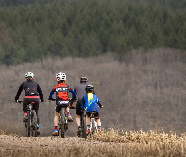 Location de VTT autour du lac des Settons, Morvan