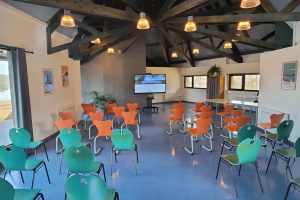 Location de salle de réunion au lac des Settons, Morvan