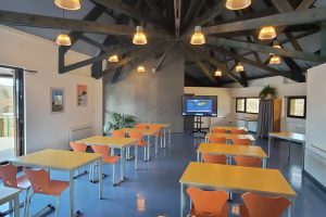 Location de salle de réunion au lac des Settons, Morvan