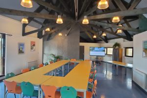 Location de salle de réunion au lac des Settons, Morvan